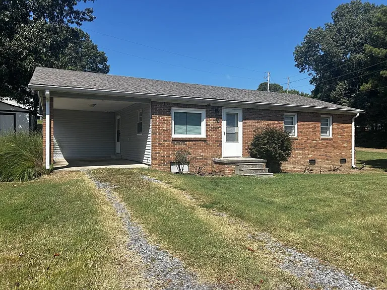 451 Mill St — Photo 2