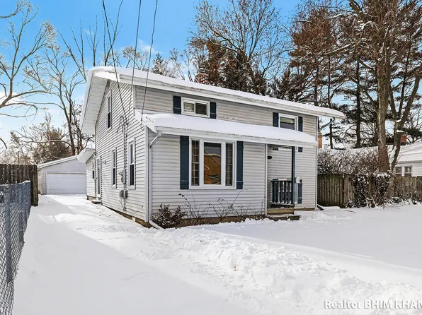 128 43rd St SW, Wyoming, MI 49548