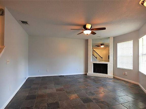 3rd image of 2706 Candlewood Ct