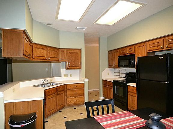 4th image of 7010 River Garden Dr