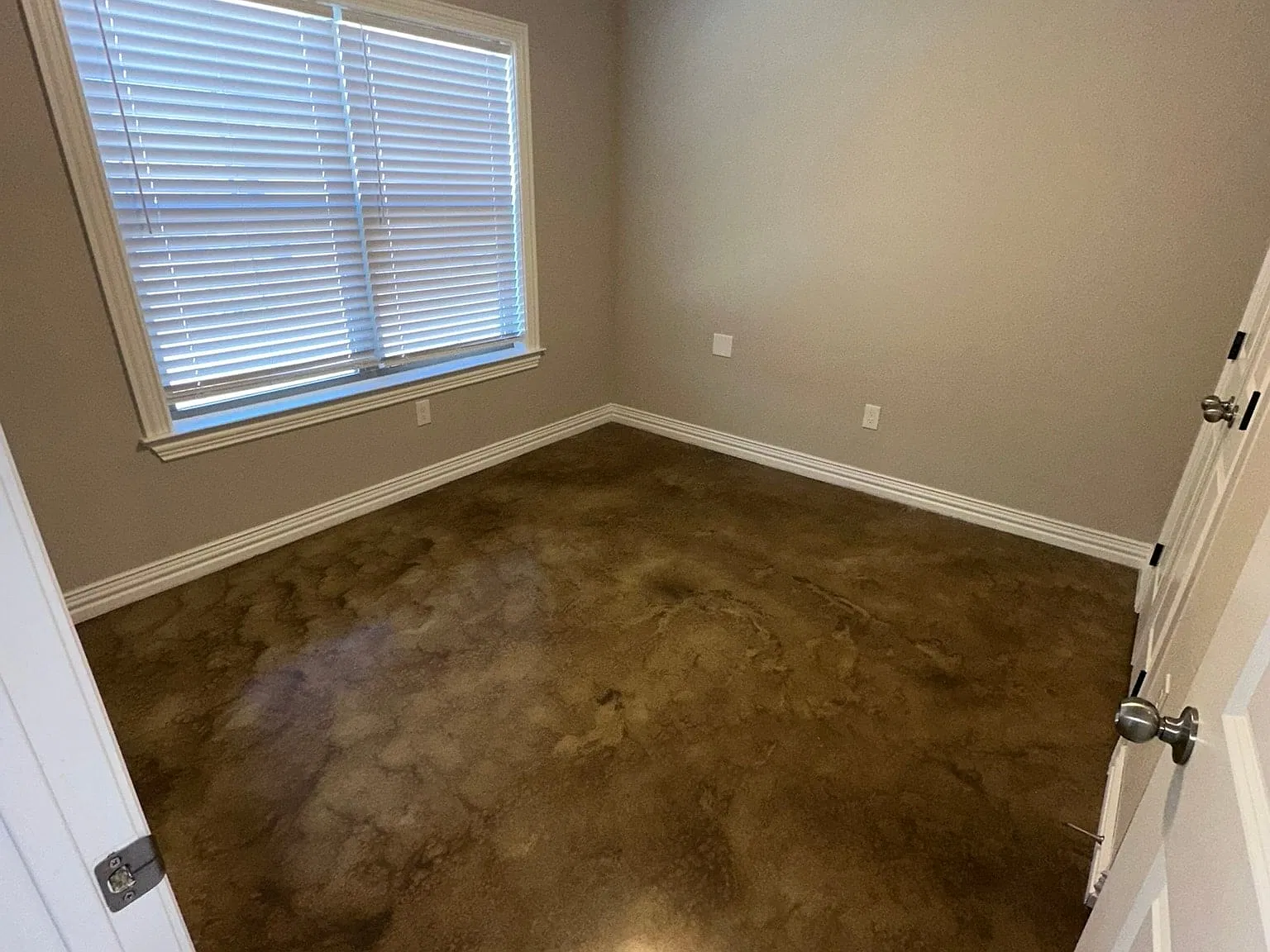 2407 Briar Hollow Drive — Photo 2