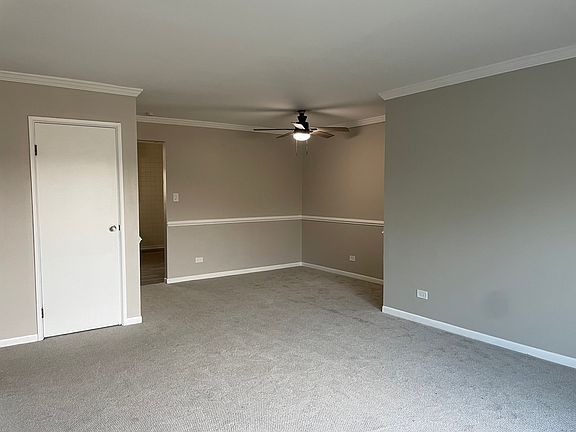 5th image of 9464 Bay Colony Dr APT 3S