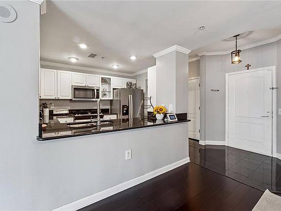 3rd image of 3475 Oak Valley Rd NE APT 980