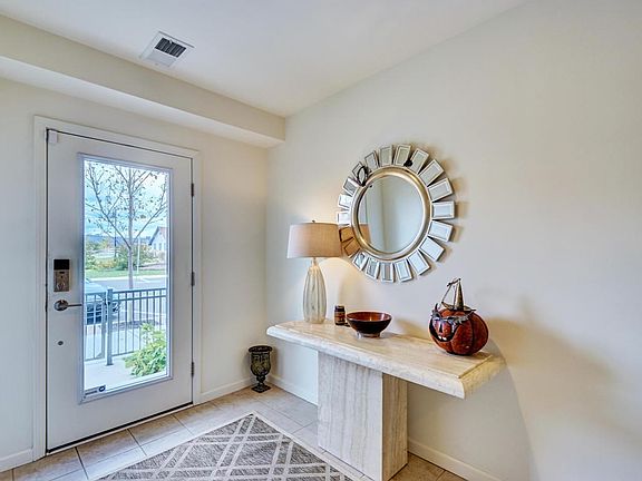 807 Kingsley unit 3 (26)