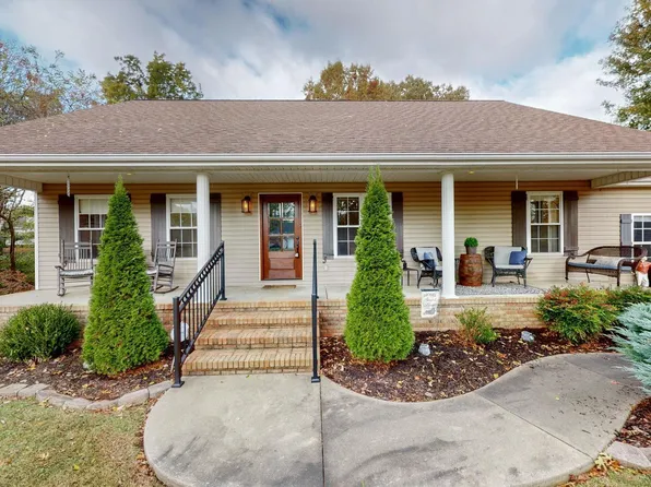 2214 Carol Dr, Murray, KY 42071