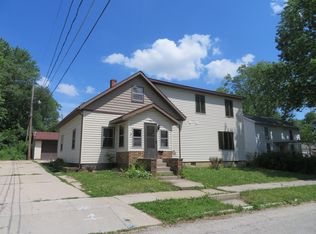 506 S McLean St, Bloomington, IL