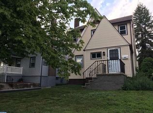 2065 Glenwood Ave, Glenside, PA 19038