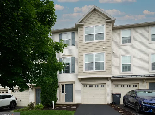 165 Exeter Ln, Bellefonte, PA 16823