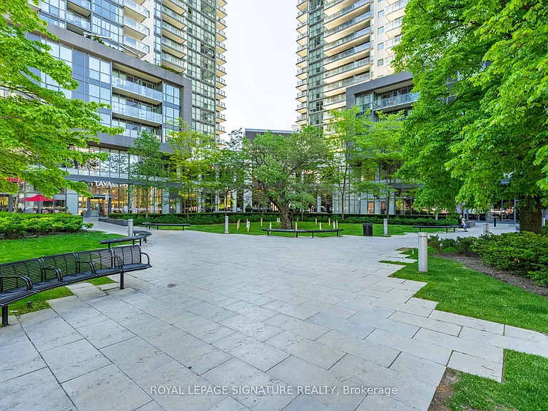5168 Yonge St #1108 — Photo 4
