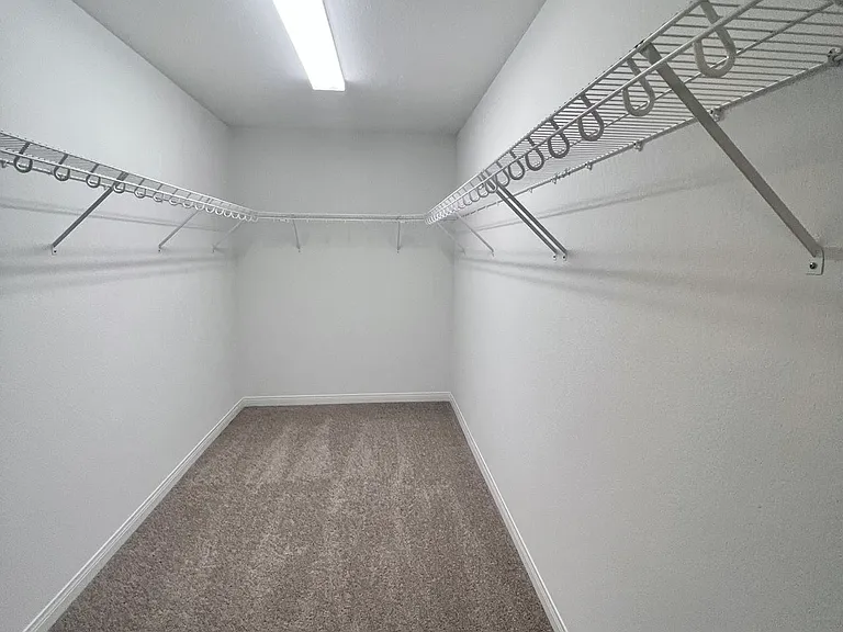10314 Sterling Creek St — Photo 17