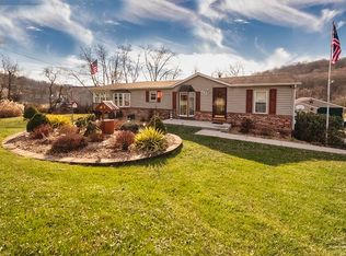 555 State Route 356, Apollo, PA 15613