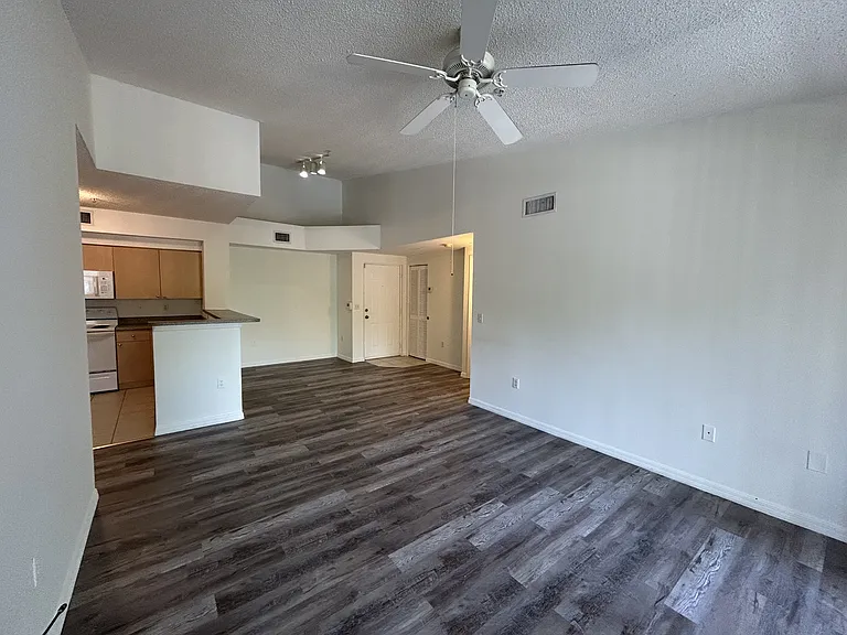 2360 E Preserve Way #305 — Photo 10