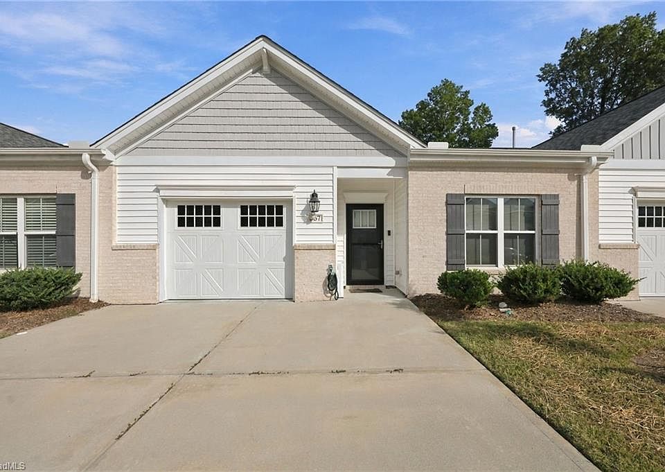 1st image of 557 Isley Pl