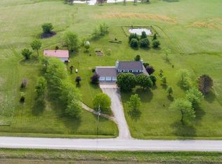 23040 S Hoch Rd, Osage City, KS 66523