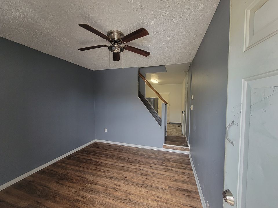 1st image of 287 E Tusculum St