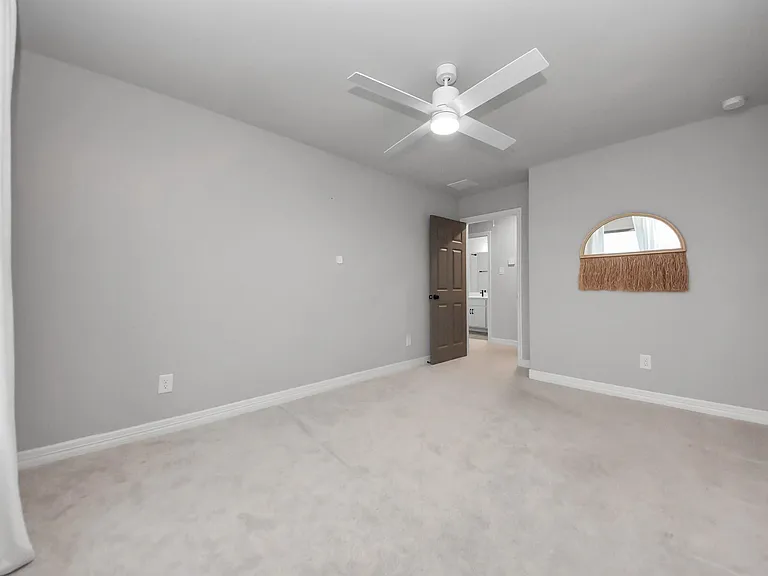 108 Summer Pool Ct — Photo 40
