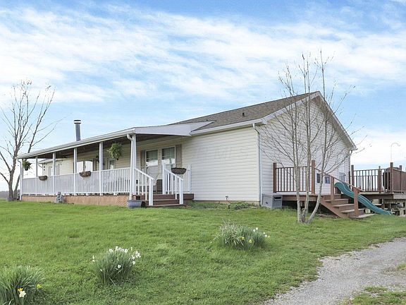 3rd image of 35680 Township Road 72