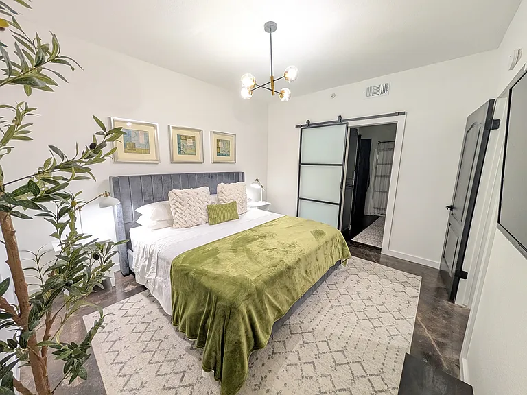 6000 Shepherd Mountain Cv #1 — Photo 14