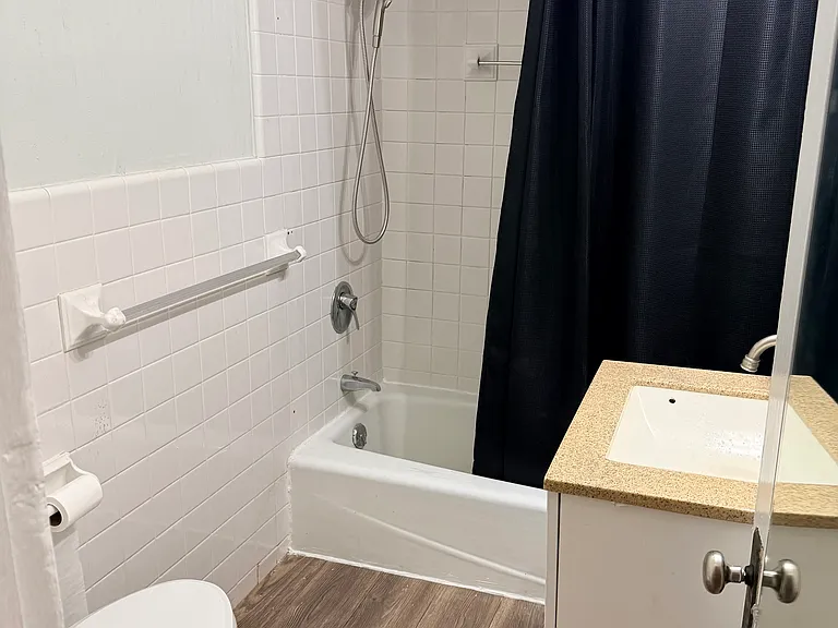 907 Mahantongo St #1 — Photo 6
