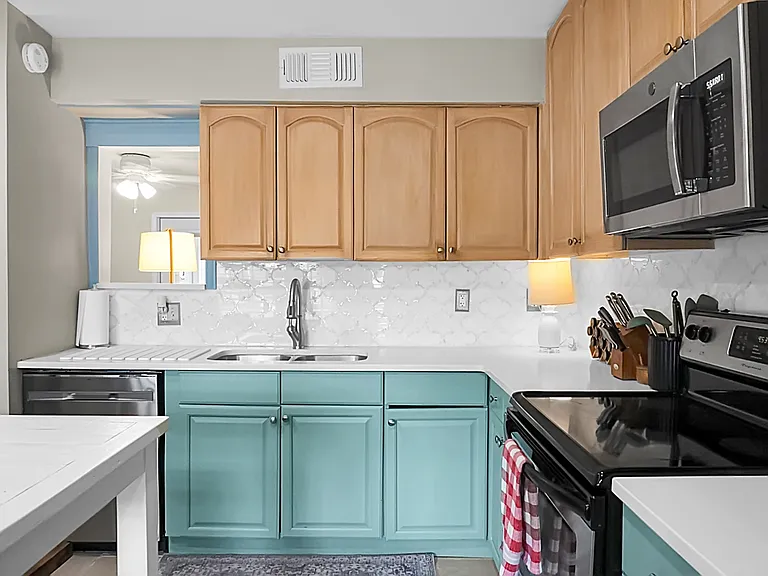 733 Ralston Ct — Photo 21
