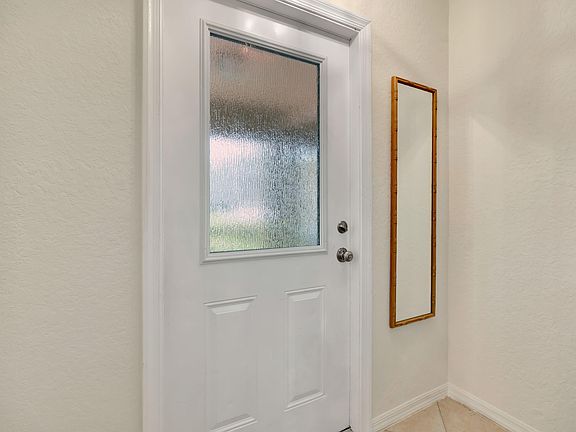 5th image of 2760 SE Birmingham Drive