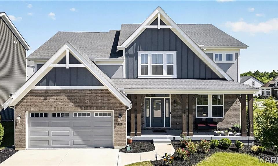 1st image of 618 Strathclyde Dr