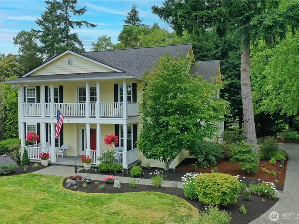 213 Eakin Drive NW, Bainbridge Island, WA 98110