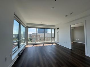 180 Brookline Ave #1533F, Boston, MA 02215
