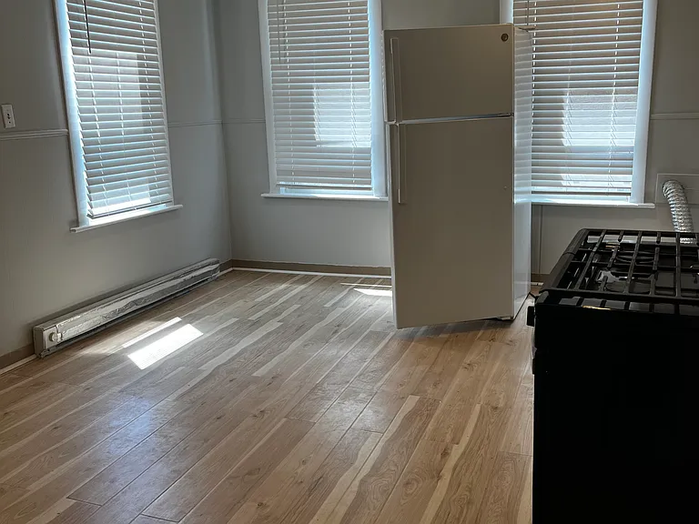 9 Charles St #1 — Photo 21