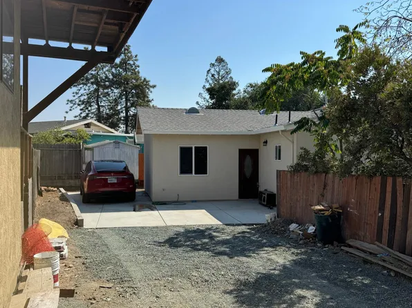 2483 San Carlos St, Martinez, CA 94553