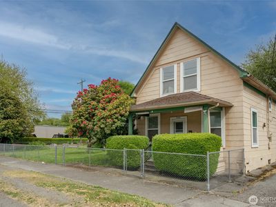 5708 7th Avenue S, Seattle, WA, 98108