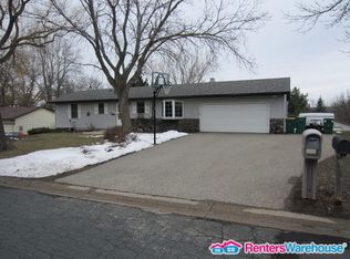 18853 Jordan Trl, Lakeville, MN 55044