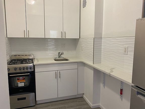 2nd image of 88-09 35th Ave #3R