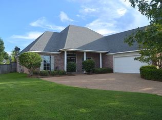 109 Jorn Cir, Canton, MS 39046