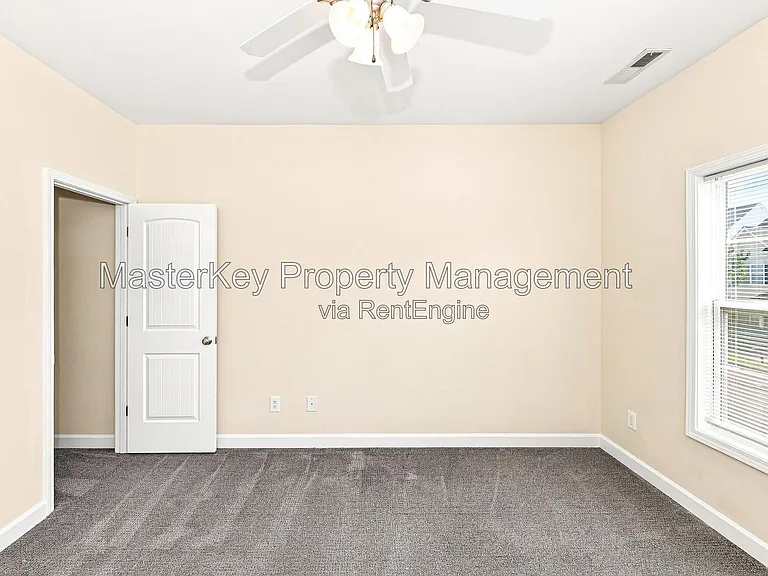 725 Keystone Park Dr — Photo 13