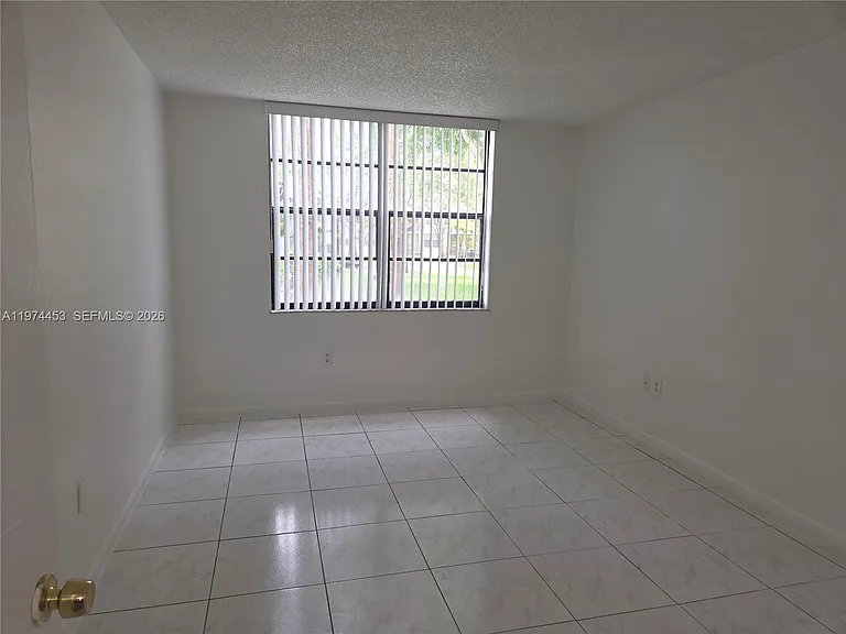 13020 SW 92nd Ave #A106 — Photo 33