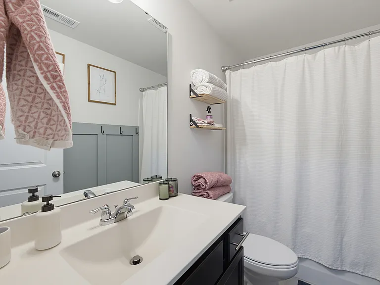 5933 Illuminate Ave — Photo 17