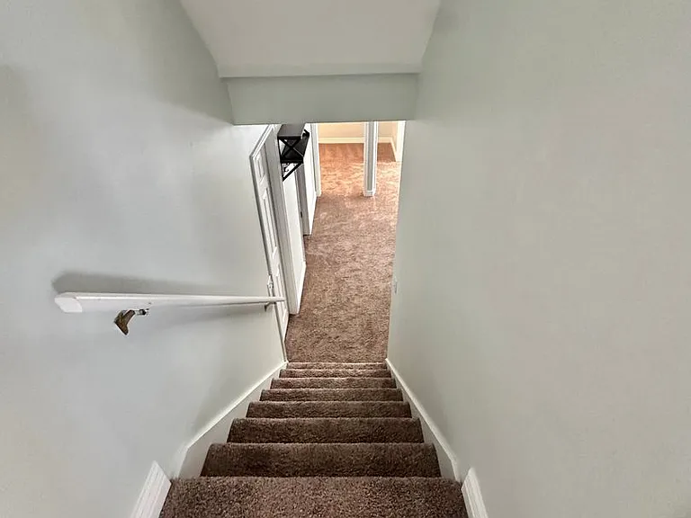 12128 S Woodridge Rd — Photo 30