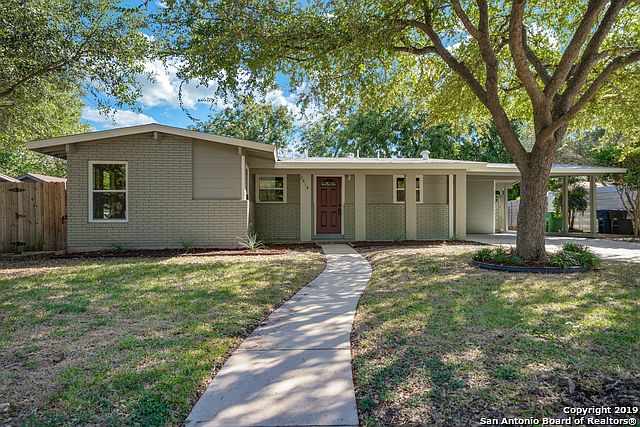 1st image of 2814 Knight Robin Dr