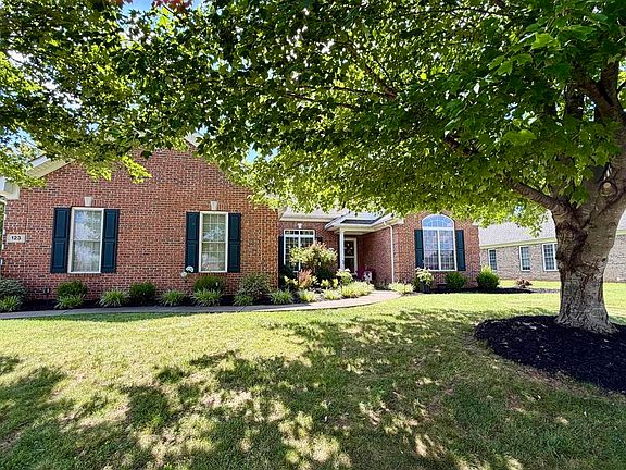 3rd image of 123 Sutters Mill Ct