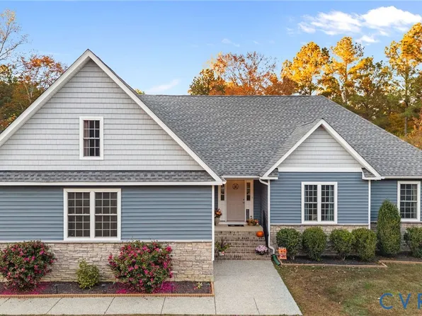 8544 Elysium Dr, Lanexa, VA 23089