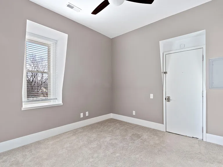 761 Oak St — Photo 27
