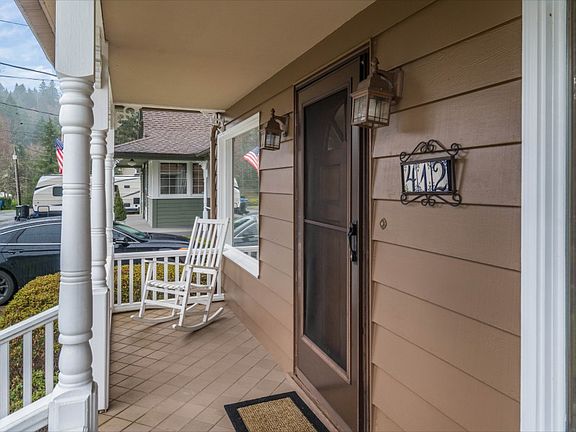 4th image of 412 Hill St