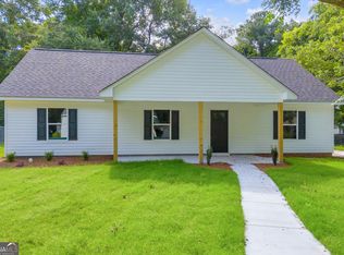 350 Maple St, Hartwell, GA 30643