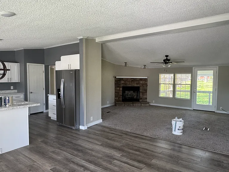 111 Cottage St — Photo 6