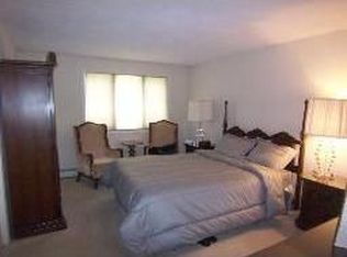 9 Tollcross Rd, Chelmsford, MA 01824