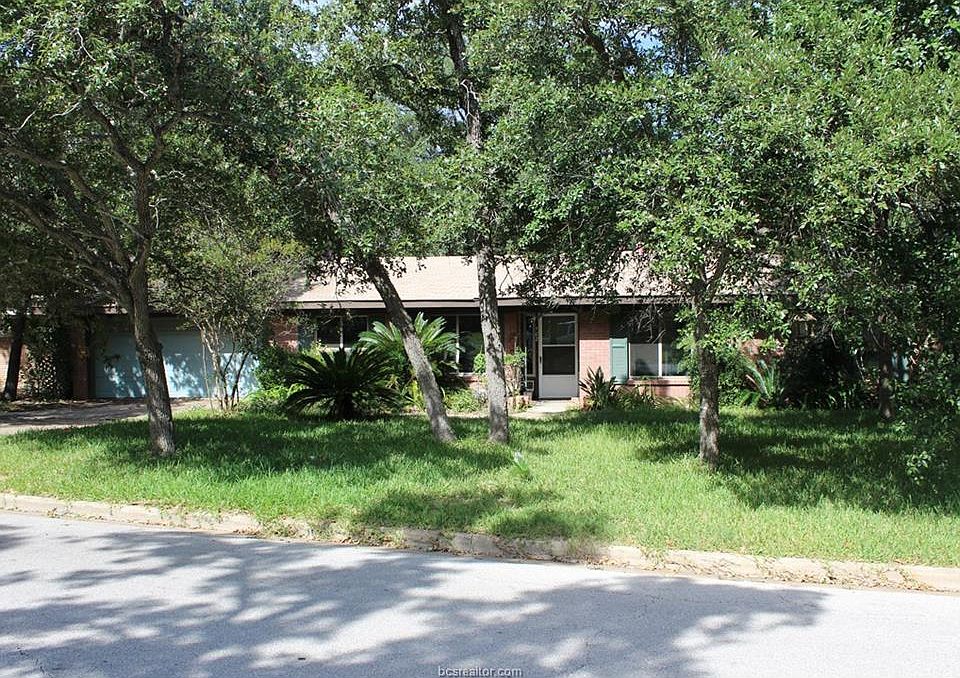 1st image of 502 Woodson Dr