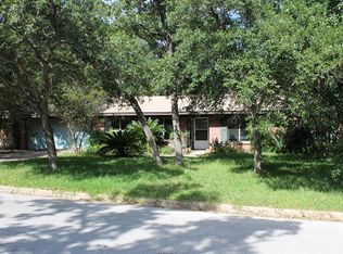 502 Woodson Dr, Bryan, TX 77801