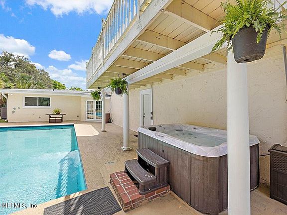 4th image of 5623 DARLOW Avenue
