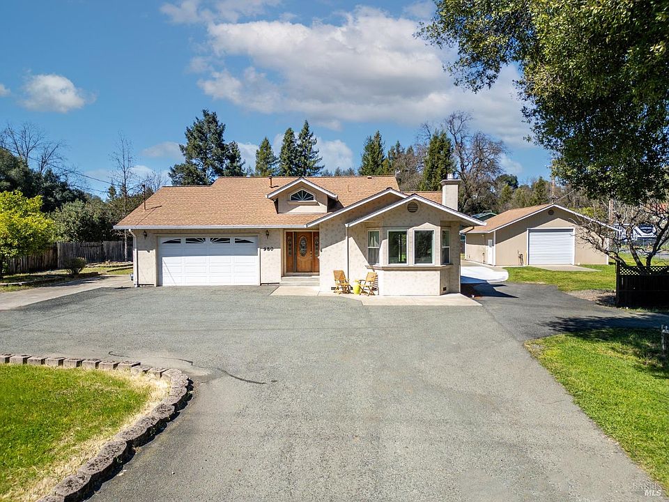 1st image of 980 Lake Mendocino Drive
